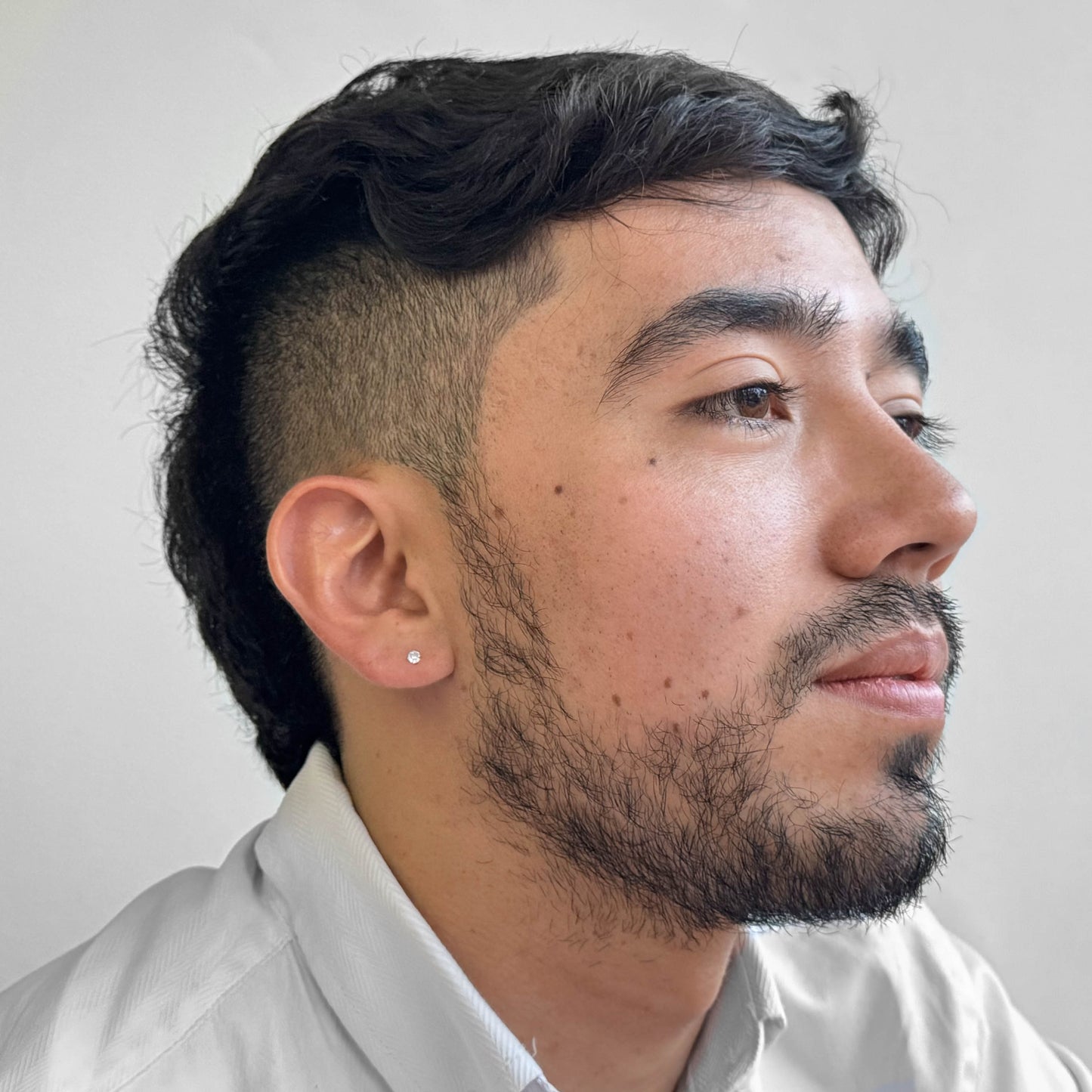 Topo zircon blanco redondo pequeño