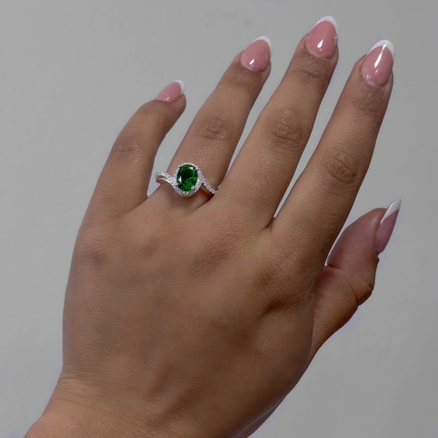 Anillo marquesa verde