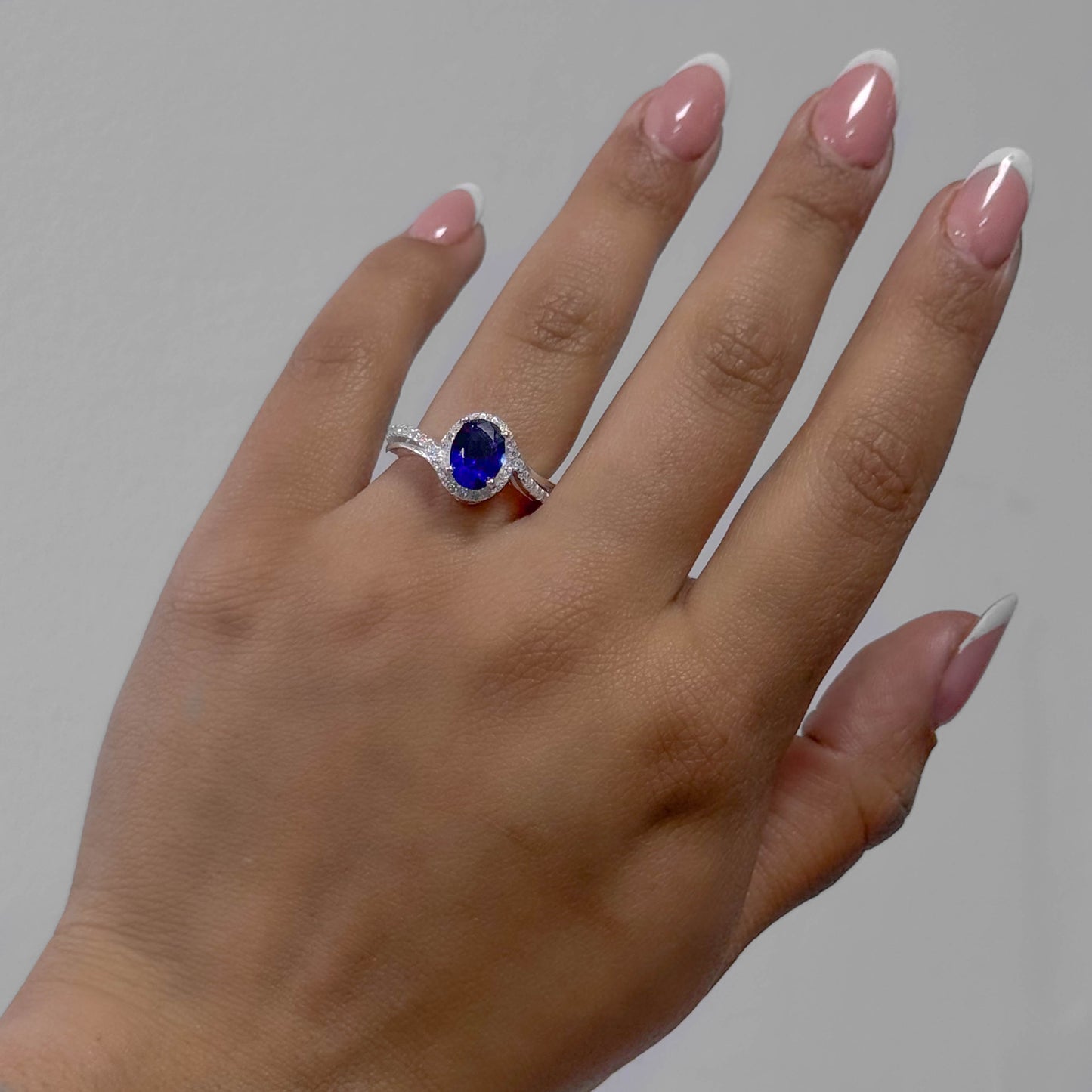 Anillo marquesa verde