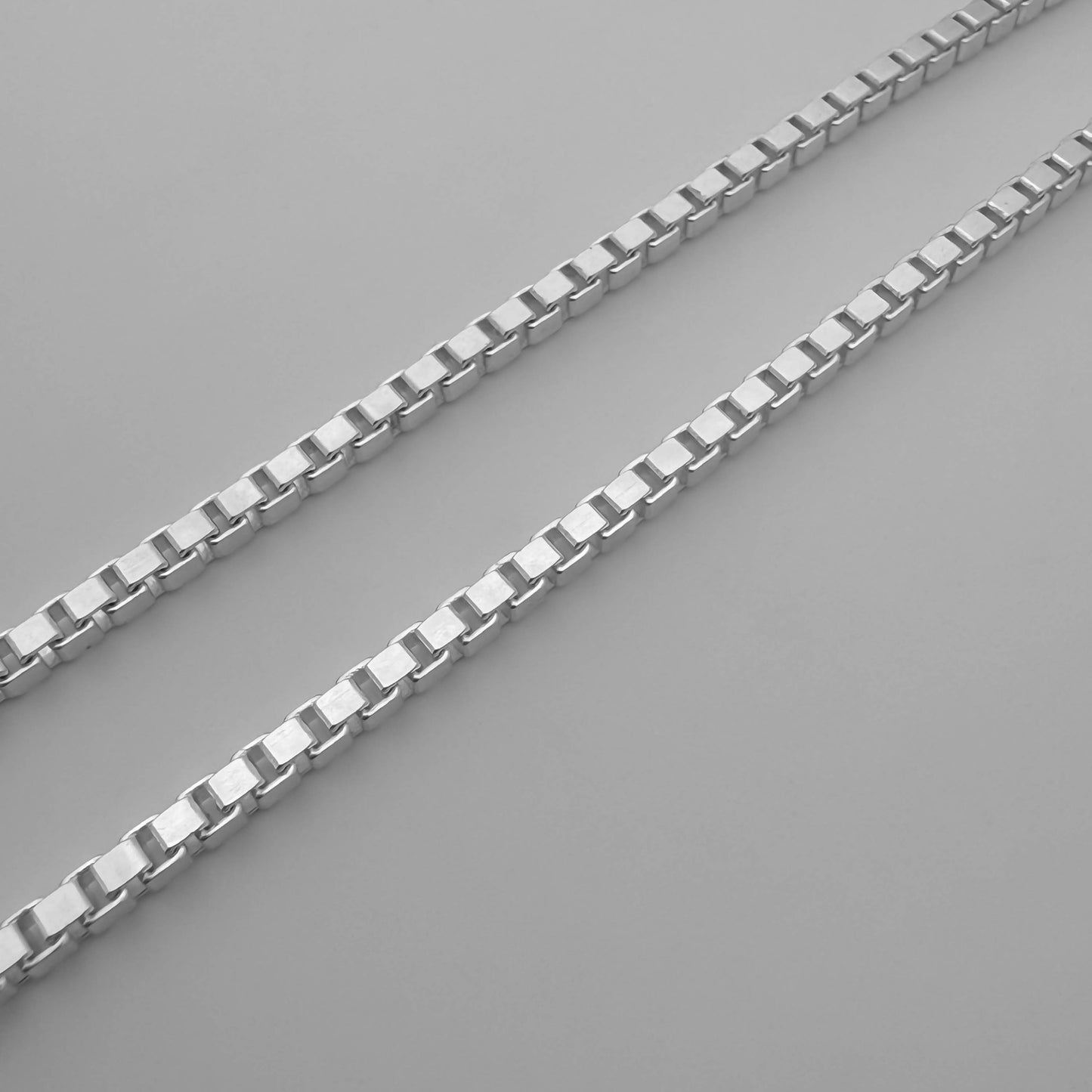 Cadena veneciana gruesa