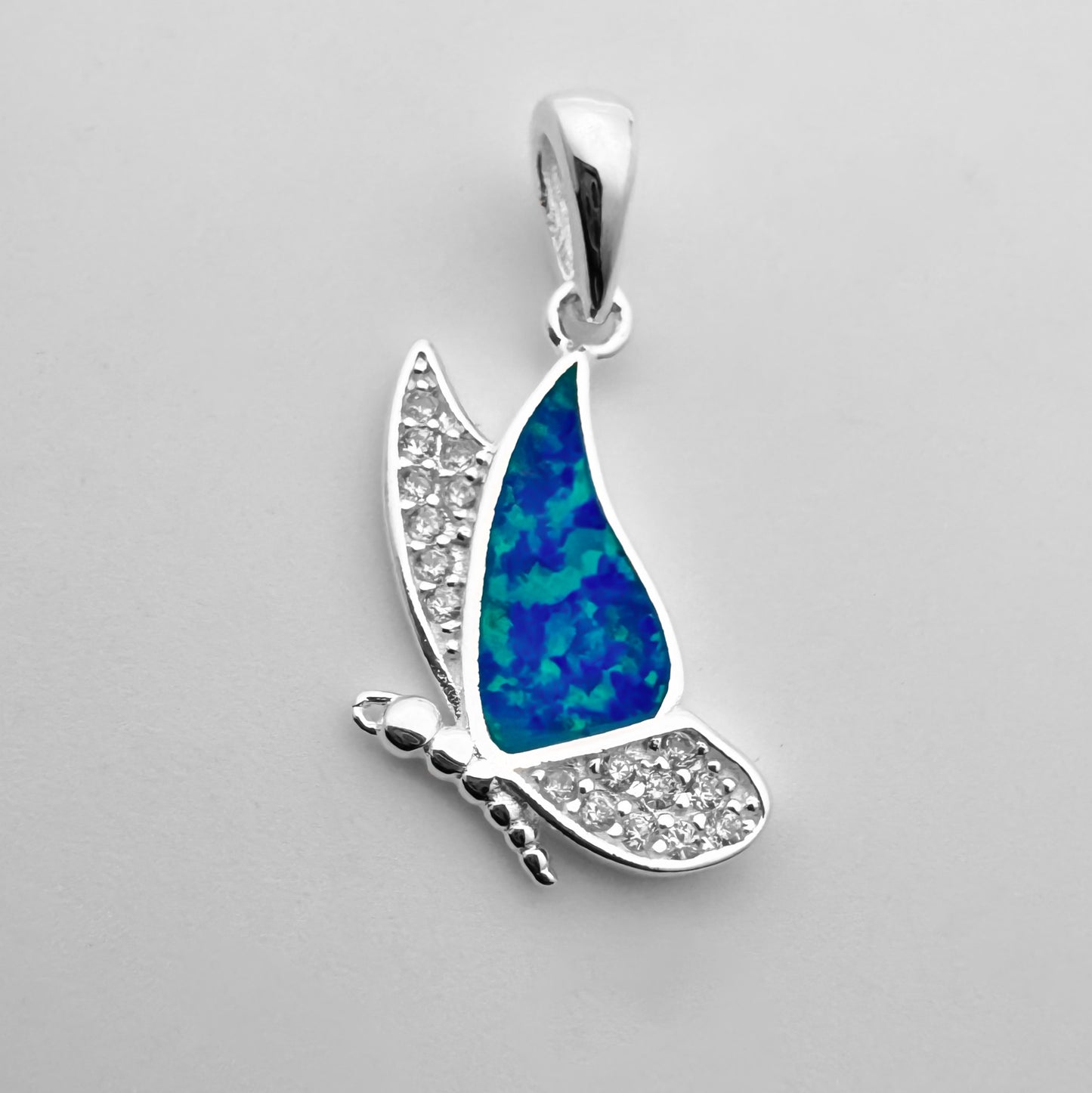 Dije Mariposa Imitación Ópalo