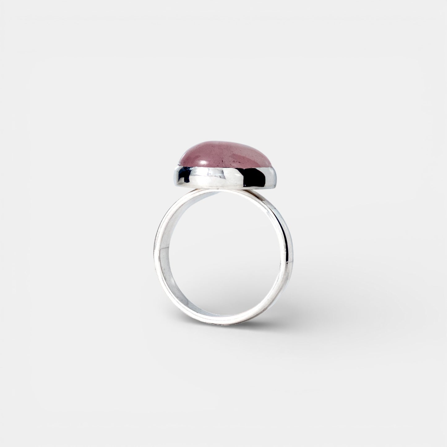 Anillo 'Esencia de Amor' – Plata Ley 925 y Cuarzo Rosa Natural