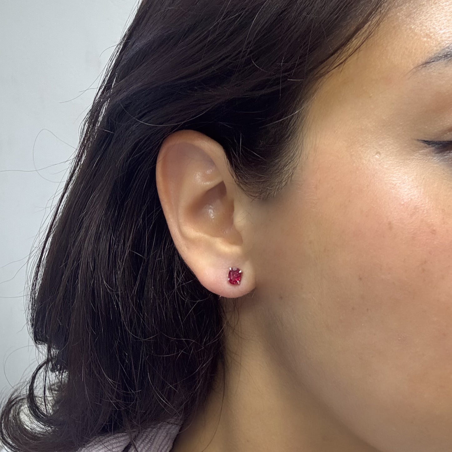 Topos en Plata Paladio con Rubies