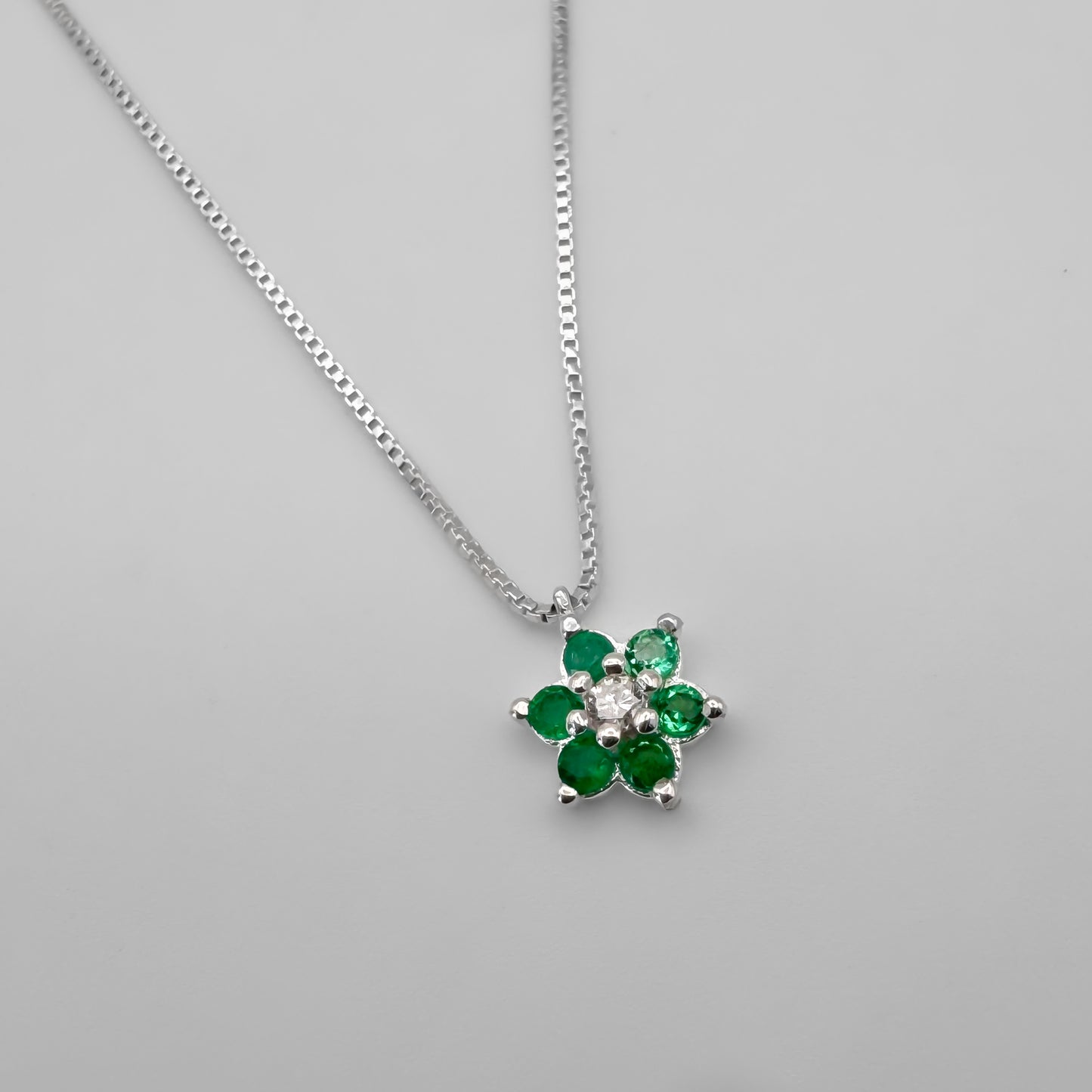 Small Flower Esmeralda y Diamante box