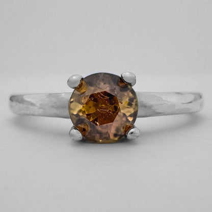 Anillo con Zafiro Café Natural