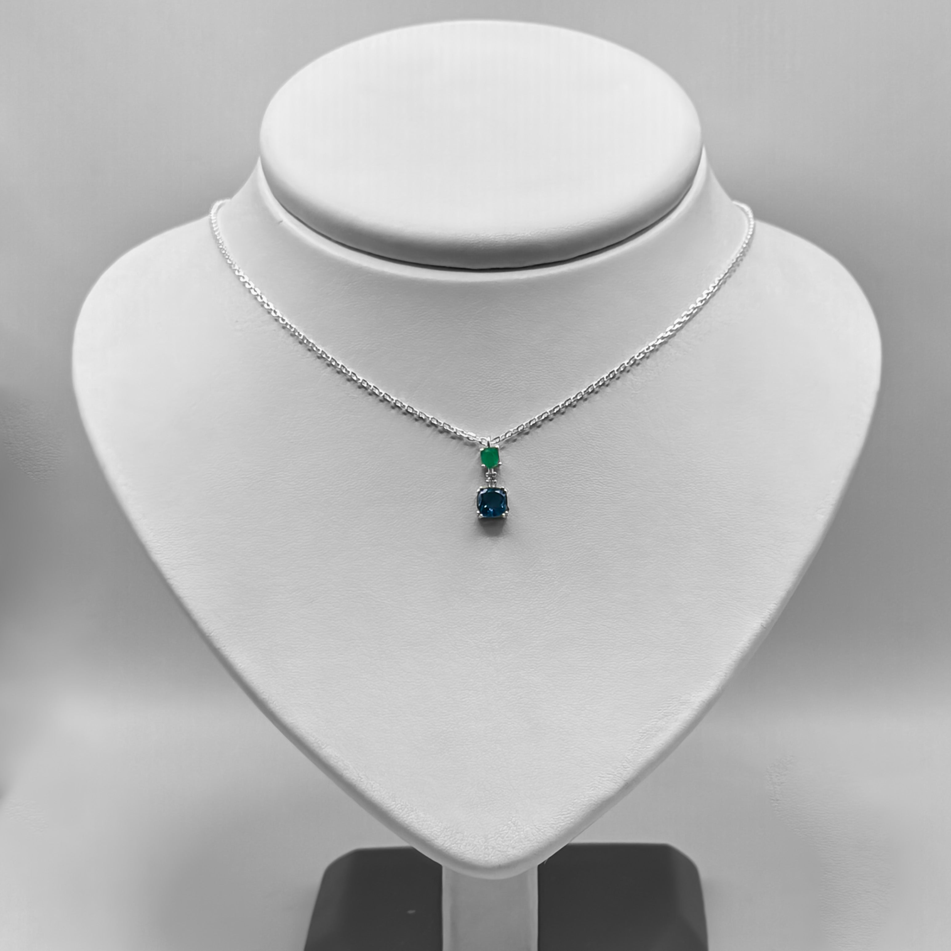Collar Esmeralda Topacio Diamante