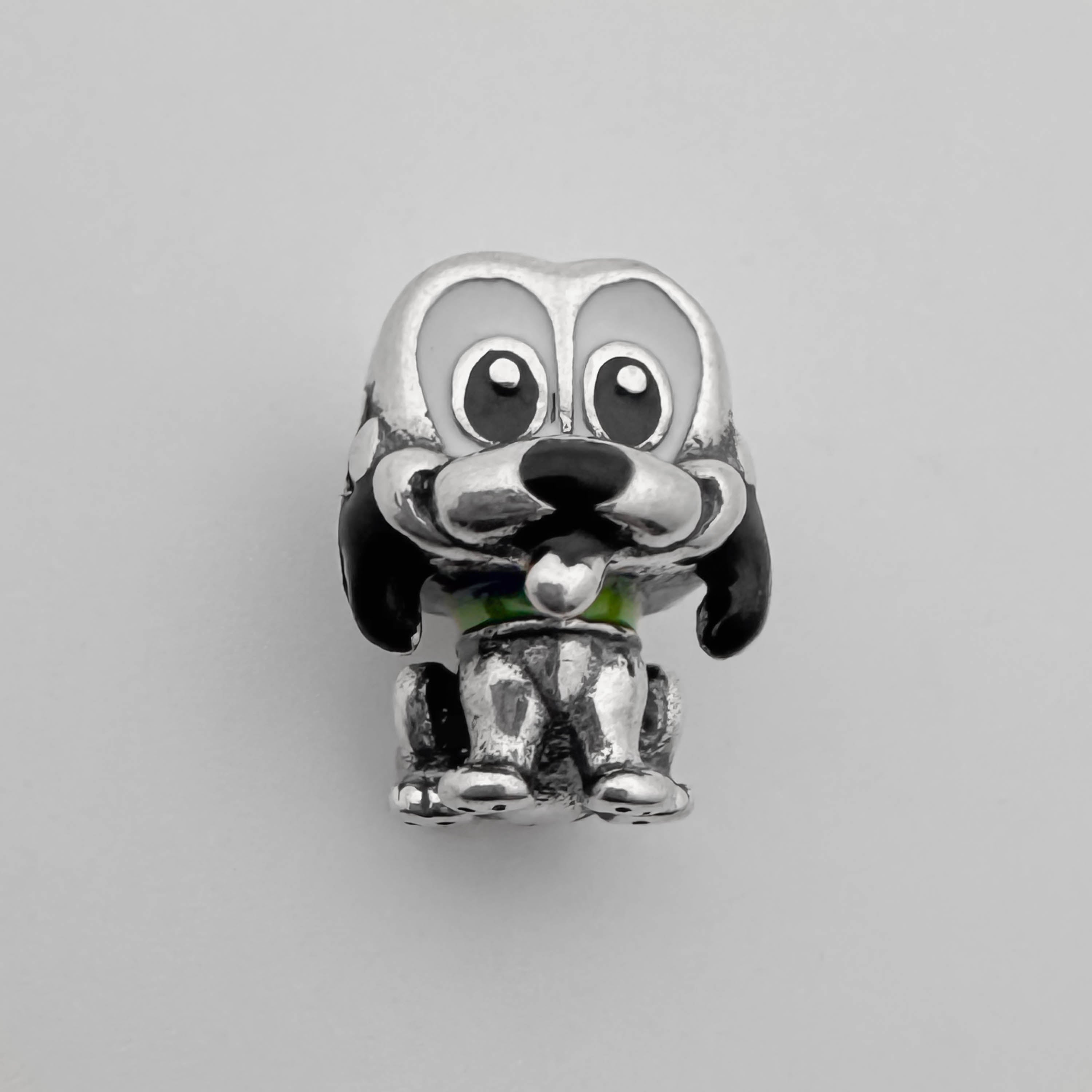 Charm Pluto bebé