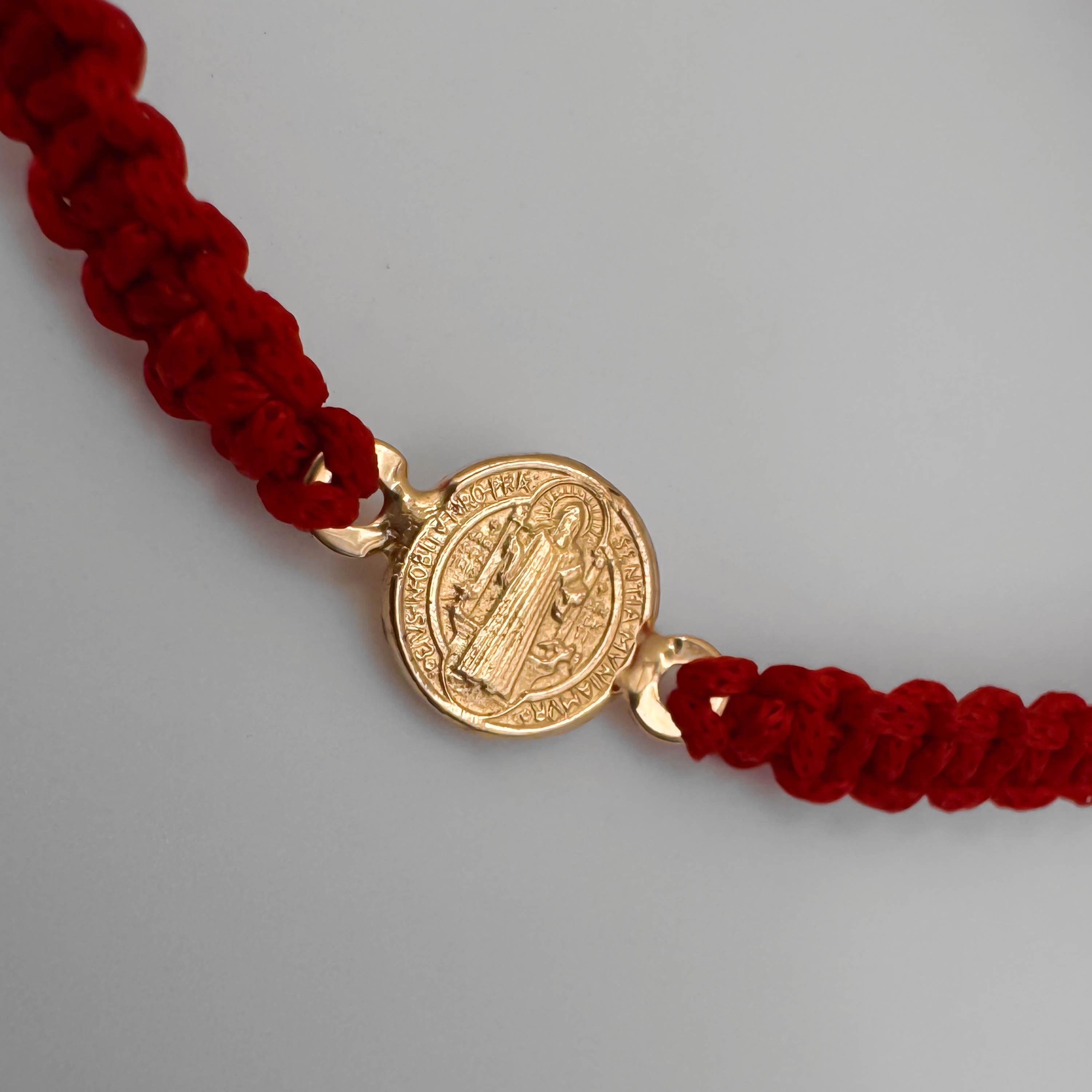 Pulsera tejida San Benito Oro