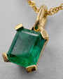 Dije Oro 18k y Esmeralda Cuadrada