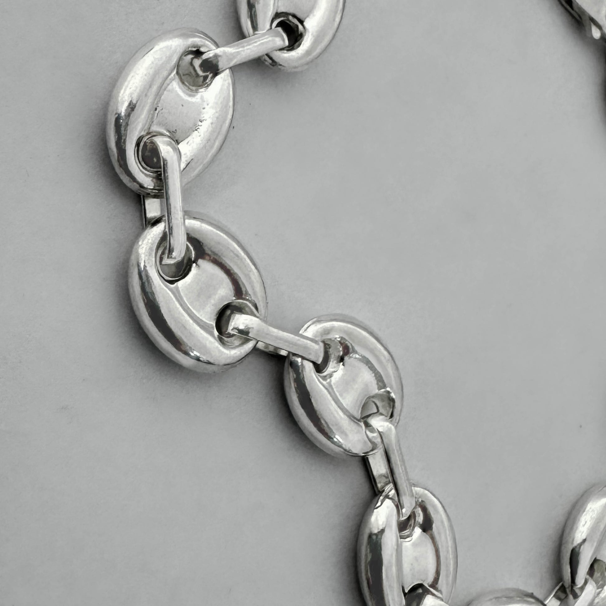Pulsera tejido Gucci en plata ley 925