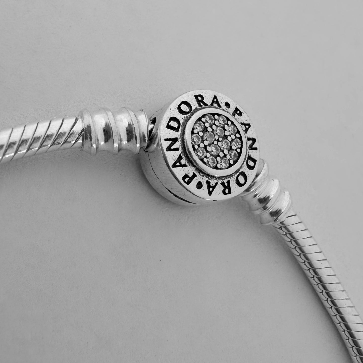 Pulsera tipo Pandora