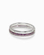 Anillo de Plata Ley 925 talla 8 con diseño de dos líneas paralelas cubiertas con circones de color fucsia y rosa claro.