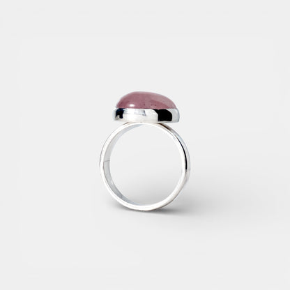 Anillo 'Esencia de Amor' – Plata Ley 925 y Cuarzo Rosa Natural