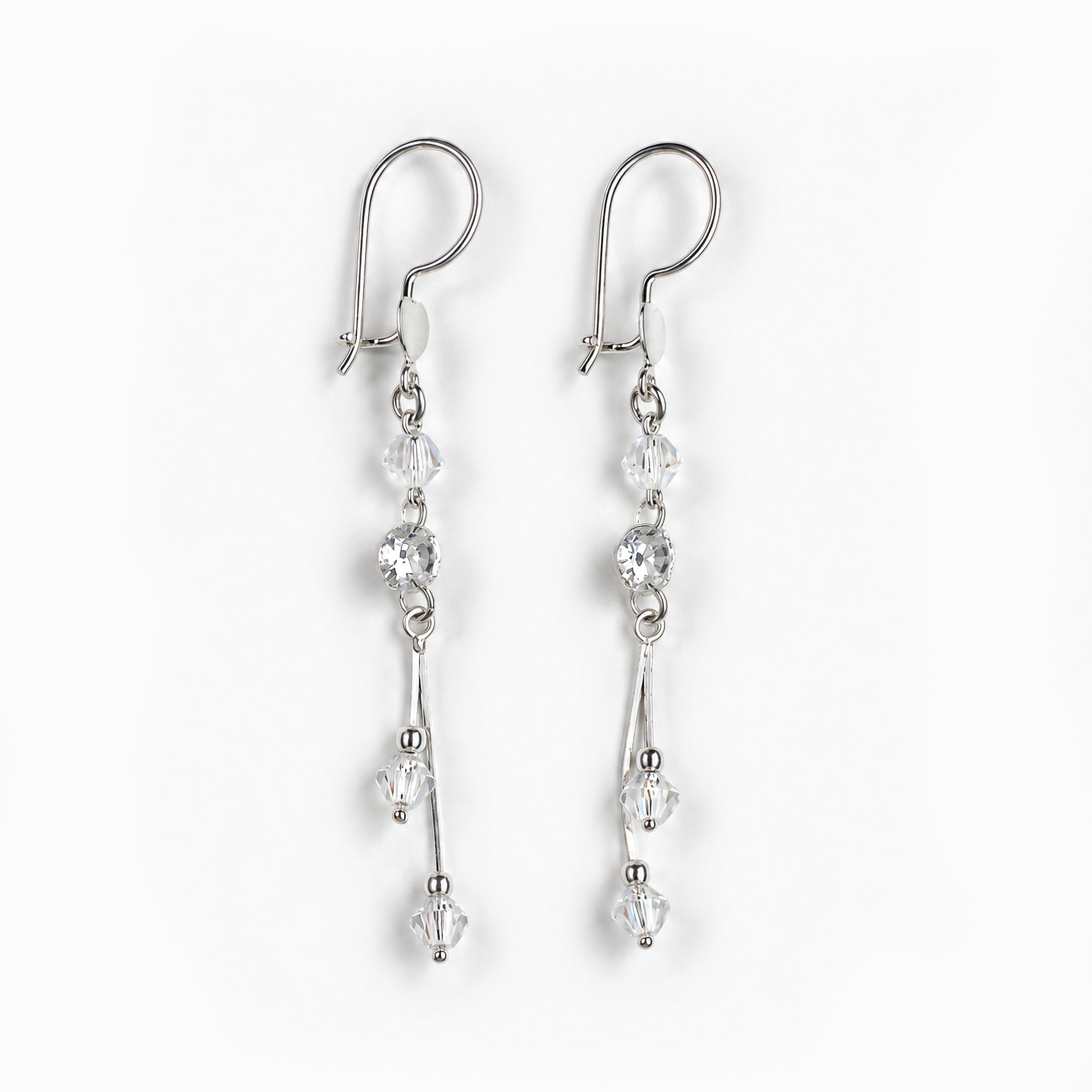 Aretes colgantes con cristales de murano blancos y plata ley 925.
