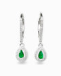 Aretes colgantes en forma de gota con circon verde en plata ley 925.