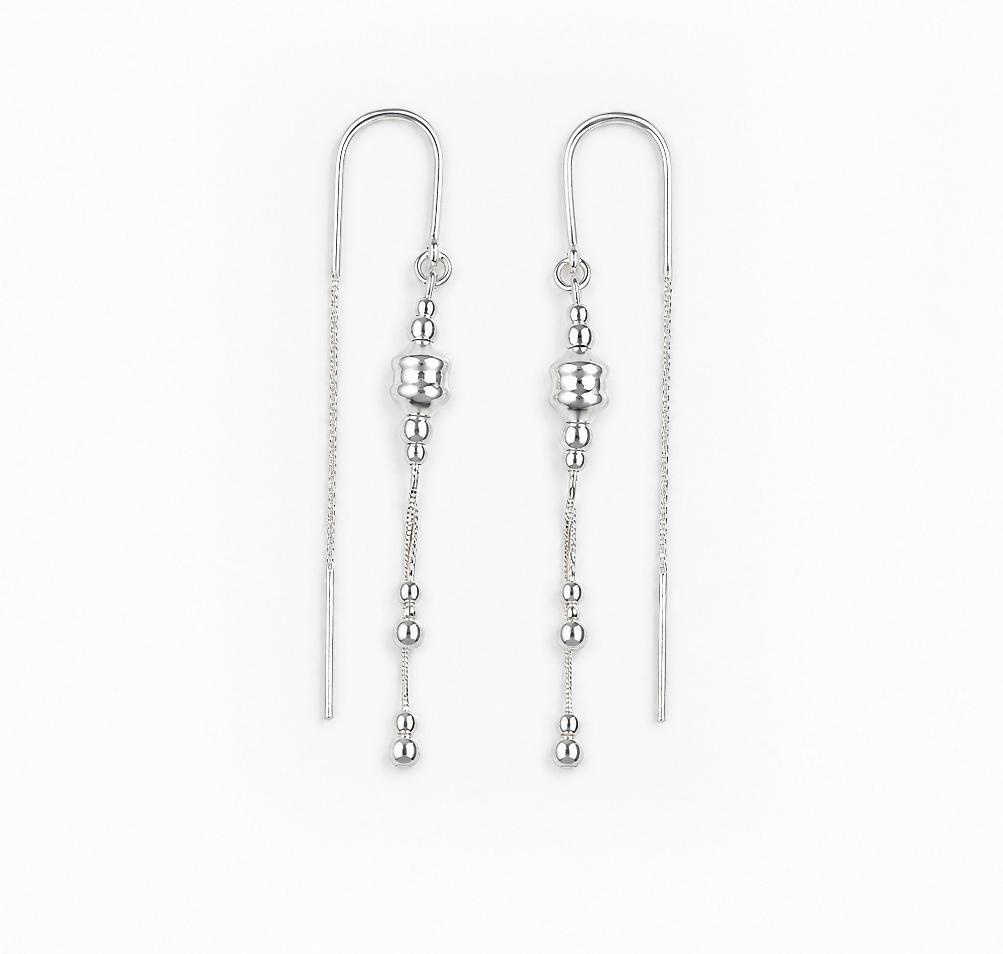 Aretes tipo hilo con esferas en plata ley 925.