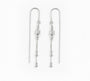 Aretes tipo hilo con esferas en plata ley 925.