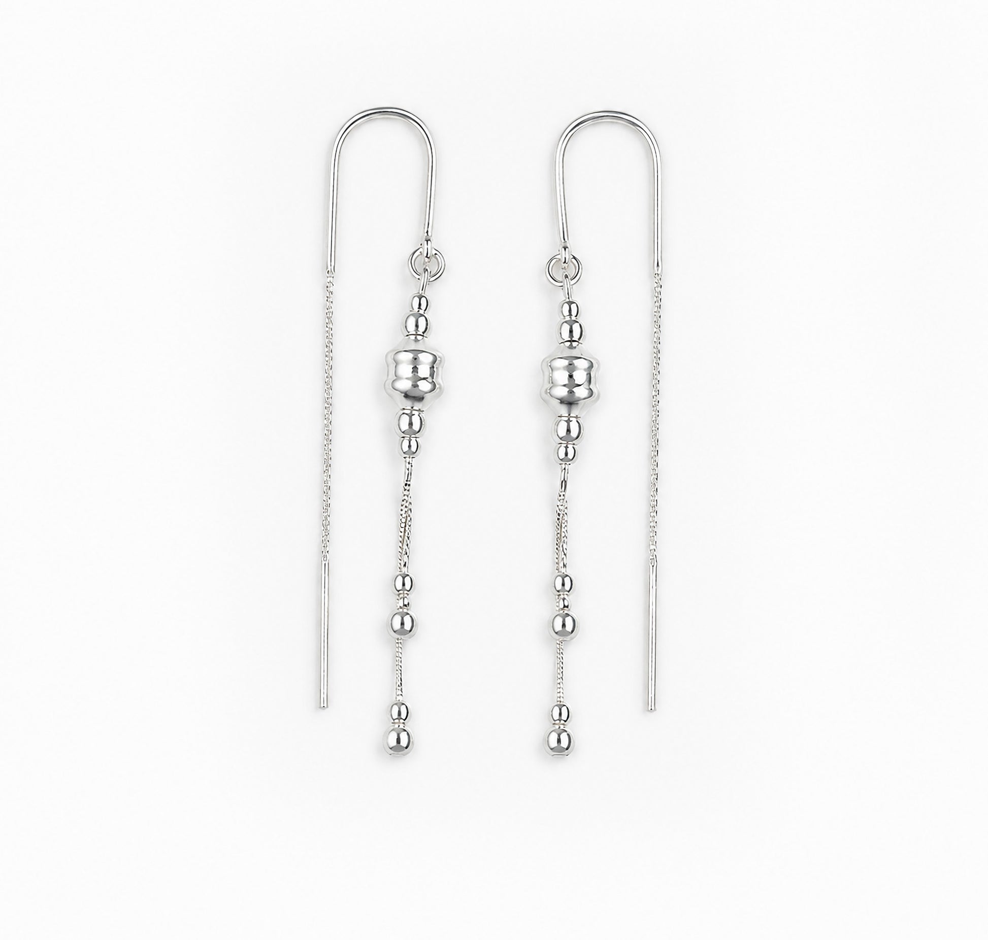 Aretes tipo hilo con esferas en plata ley 925.