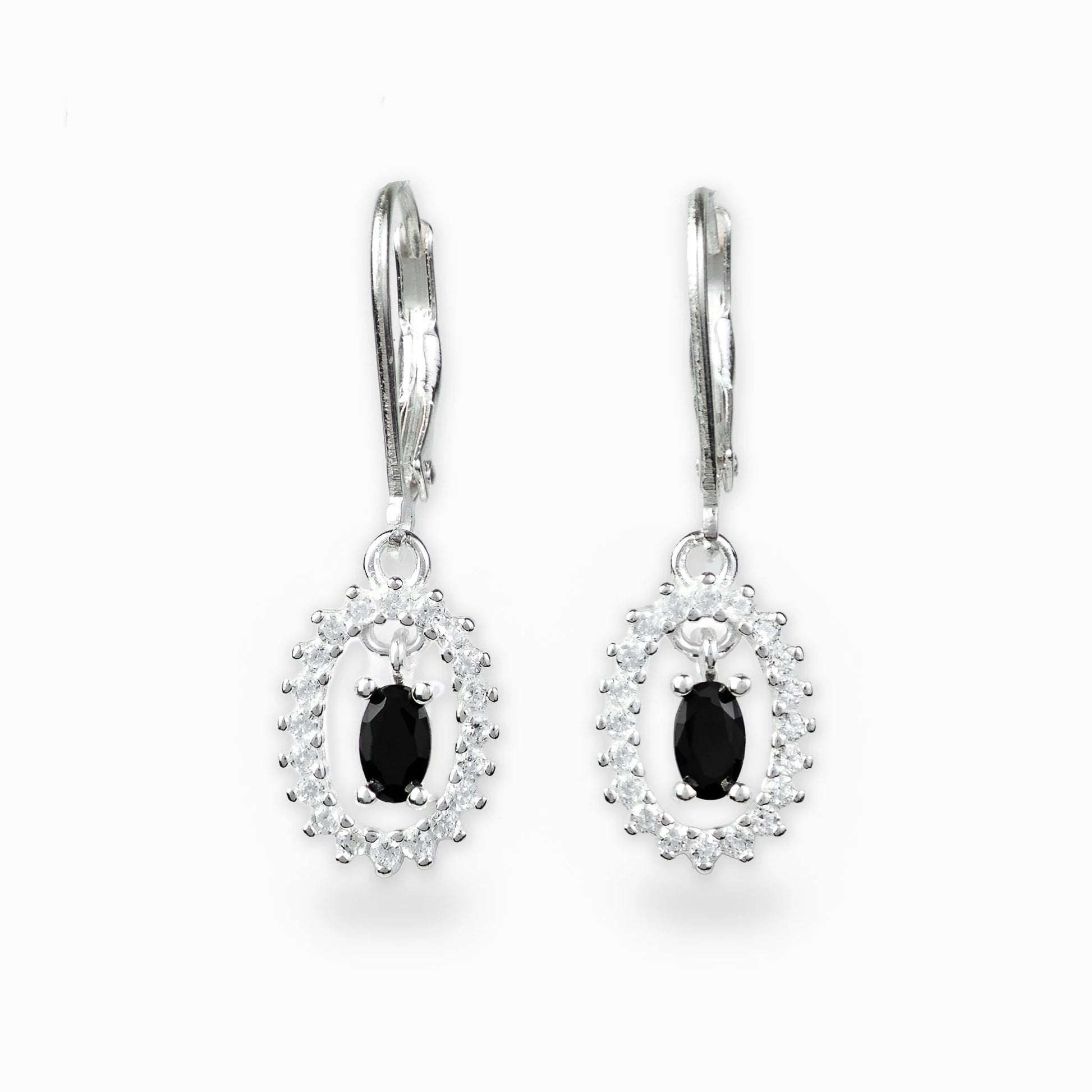Aretes colgantes con diseño ovalado y circon negro en plata ley 925