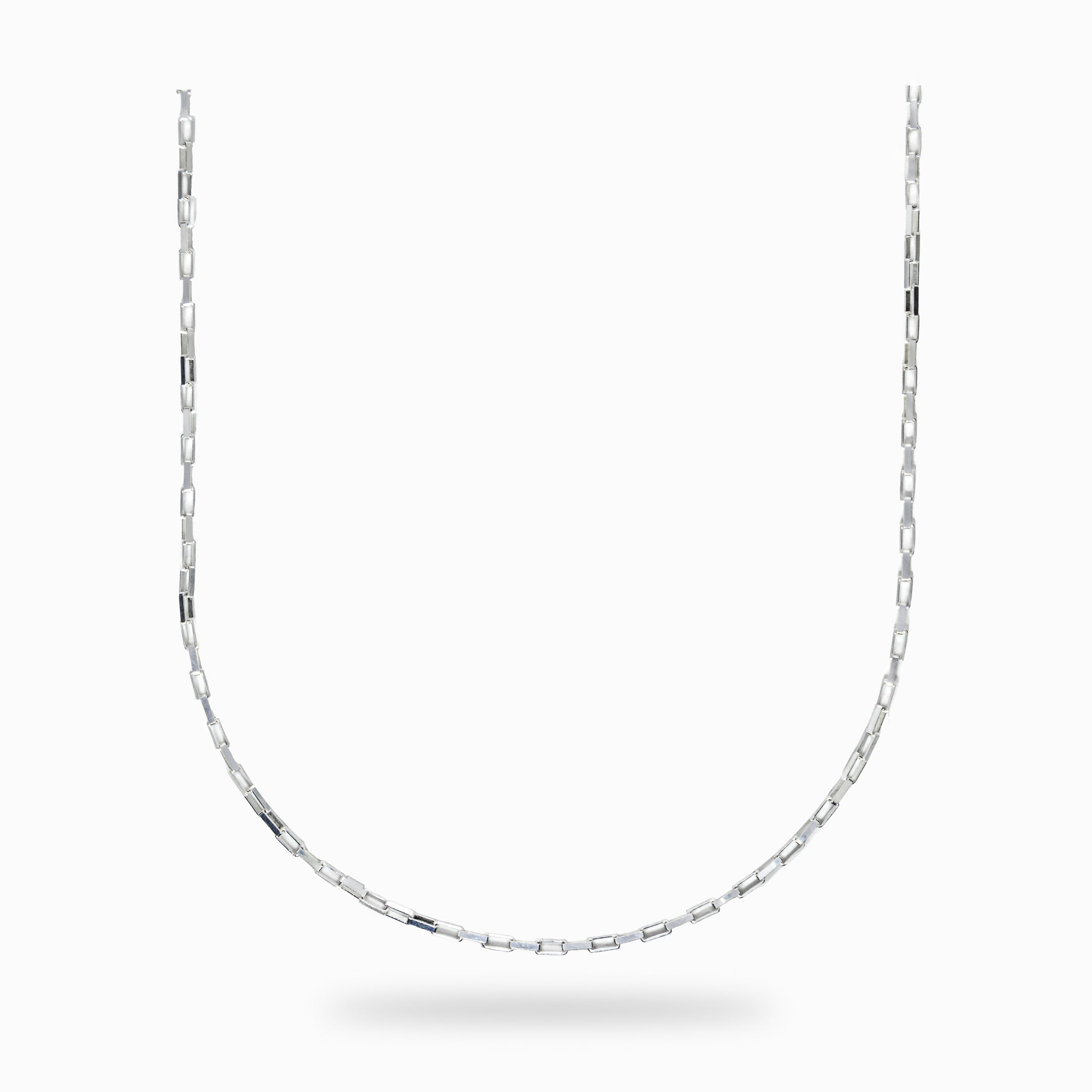 Cadena cable rectangular en plata ley 925 de 45 cm.
