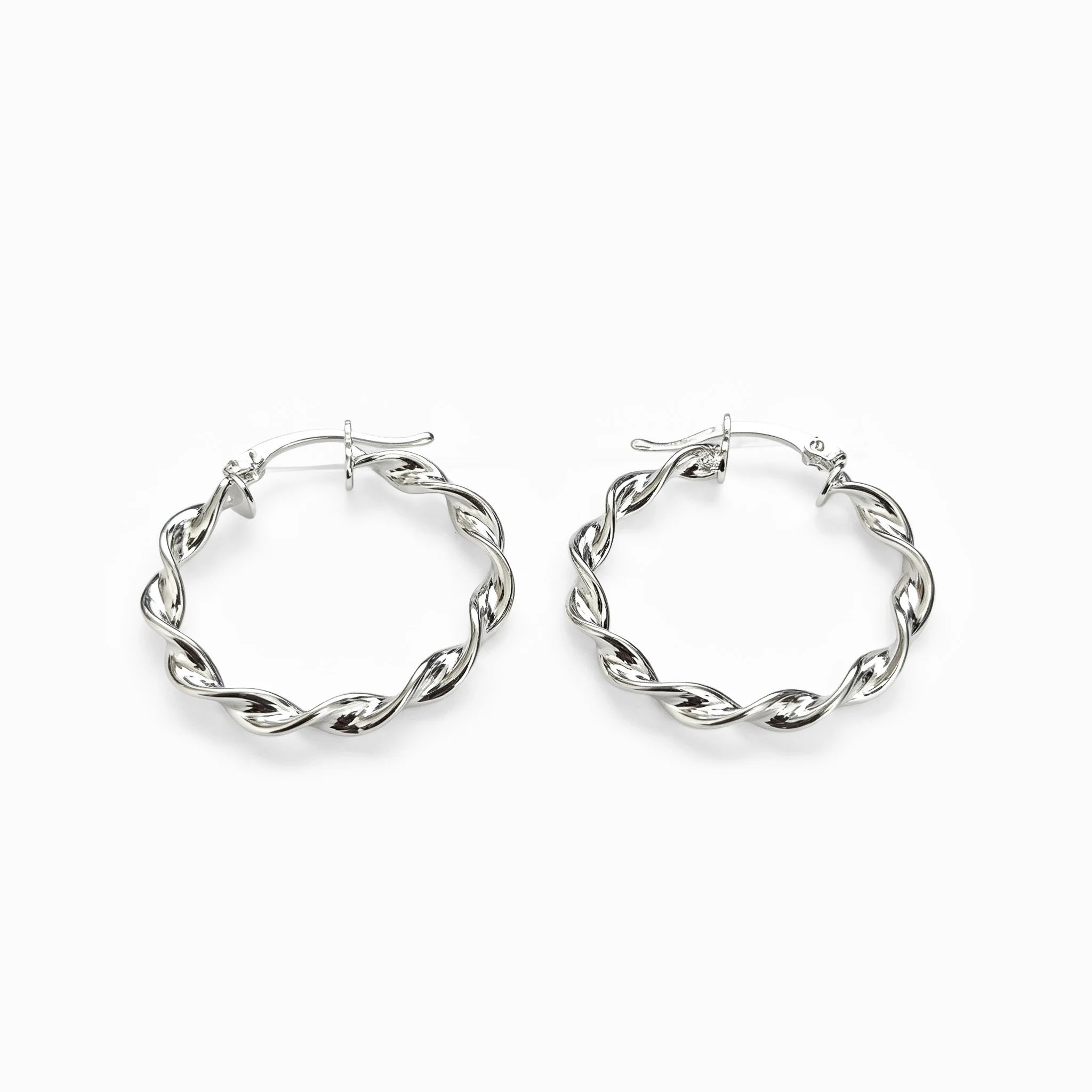 Candongas grandes entorchadas en espiral de 27x3.5 mm en plata ley 925