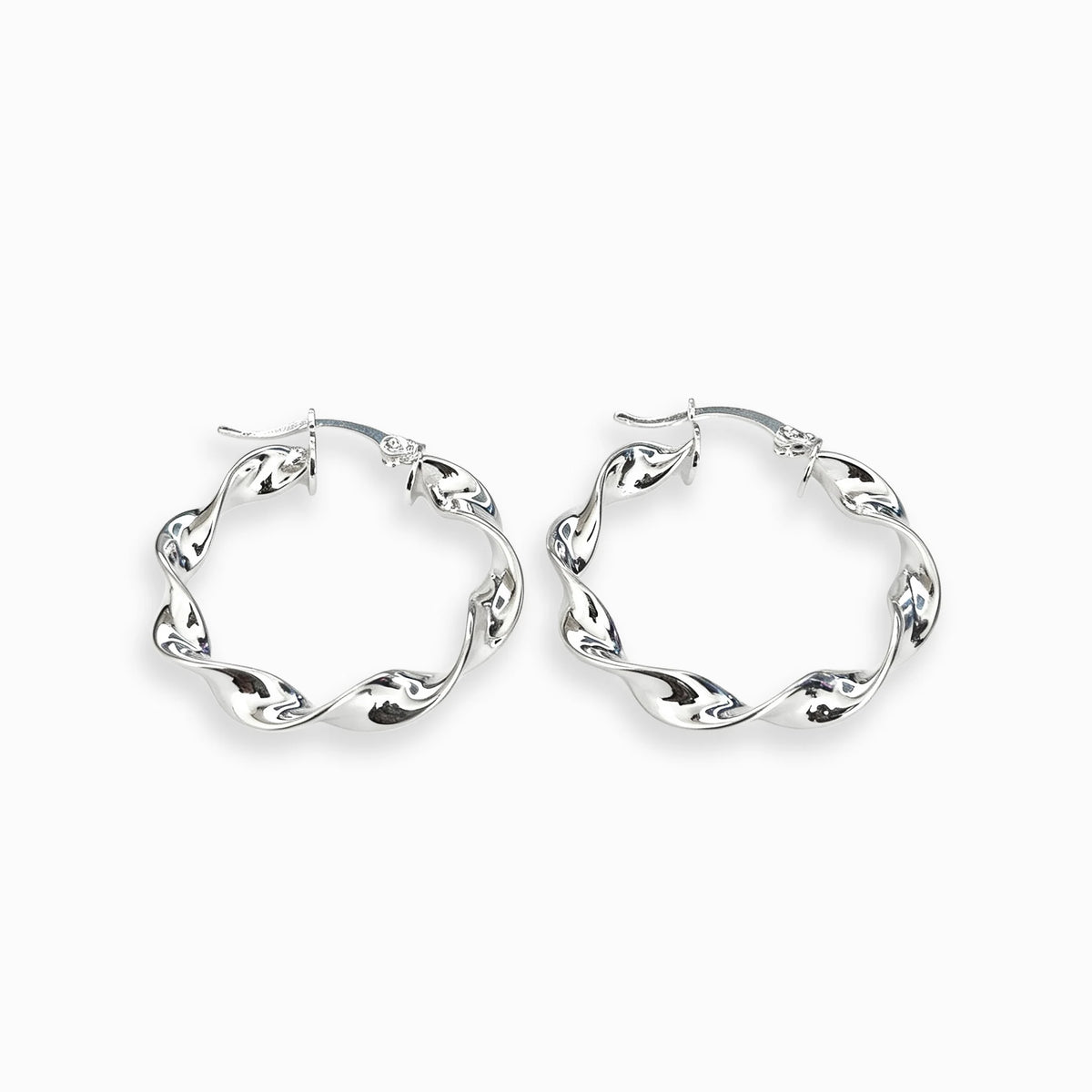 Candongas grandes entorchadas en espiral de 28x4 mm en plata ley 925