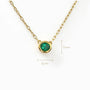 Collar solitario en oro de 18K con esmeralda para mujer con cadena de 40 cm