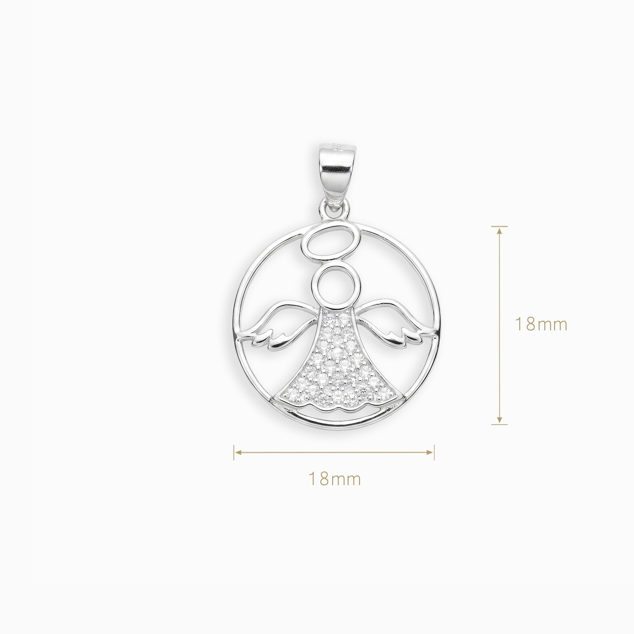 Dije circular calado con silueta de ángel y detalles en circones blancos brillantes elaborado en plata ley 925 de 18 mm sobre fondo blanco.