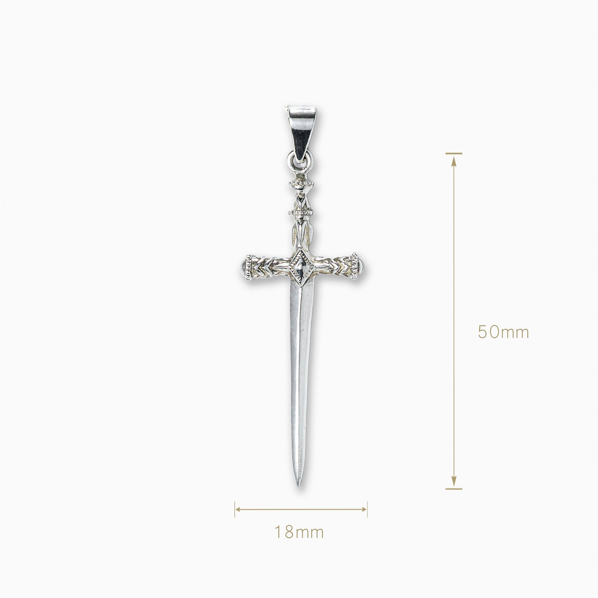 Dije de Espada Medieval en Plata Ley 925