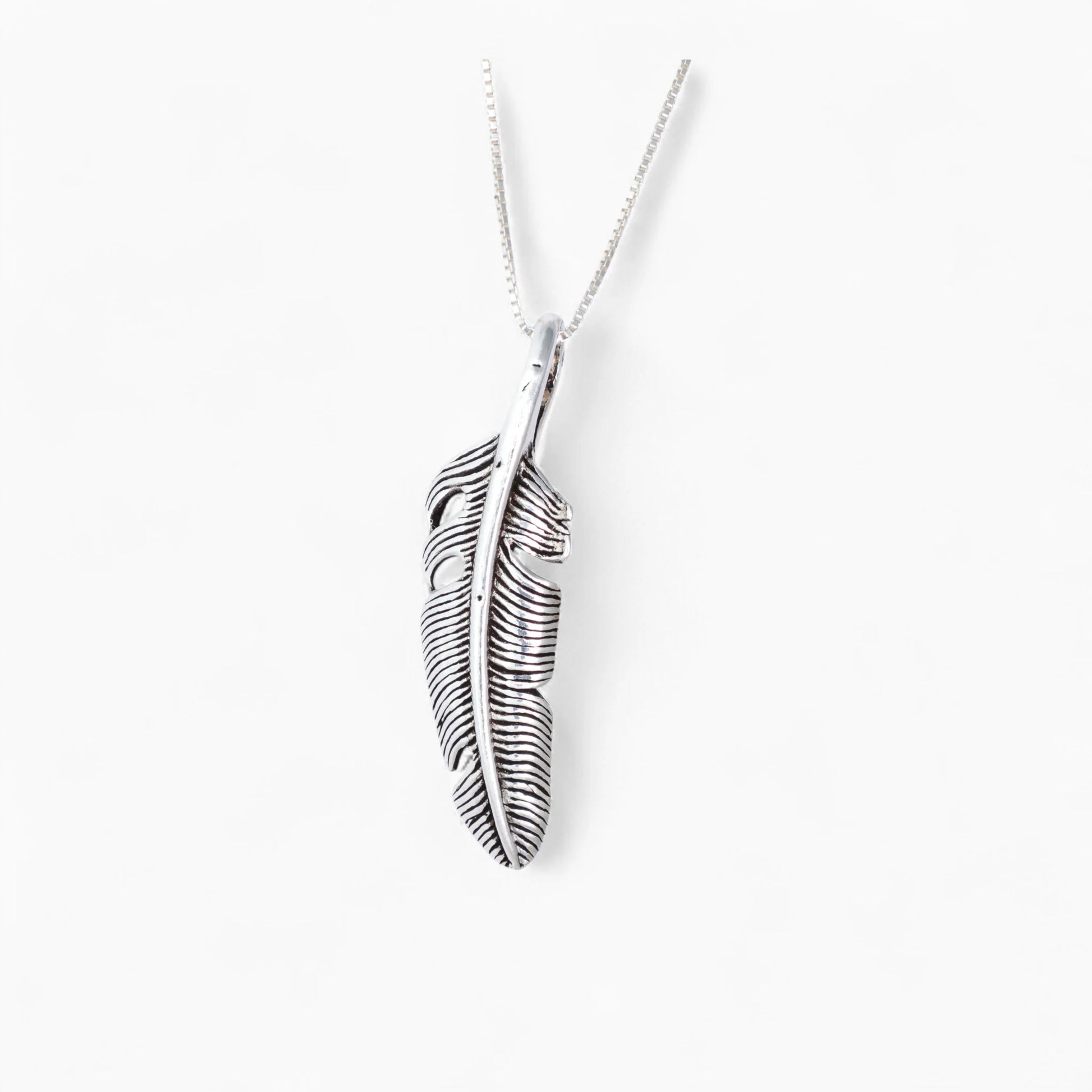 Dije pluma 'Vuelo Libre' – Plata Ley 925