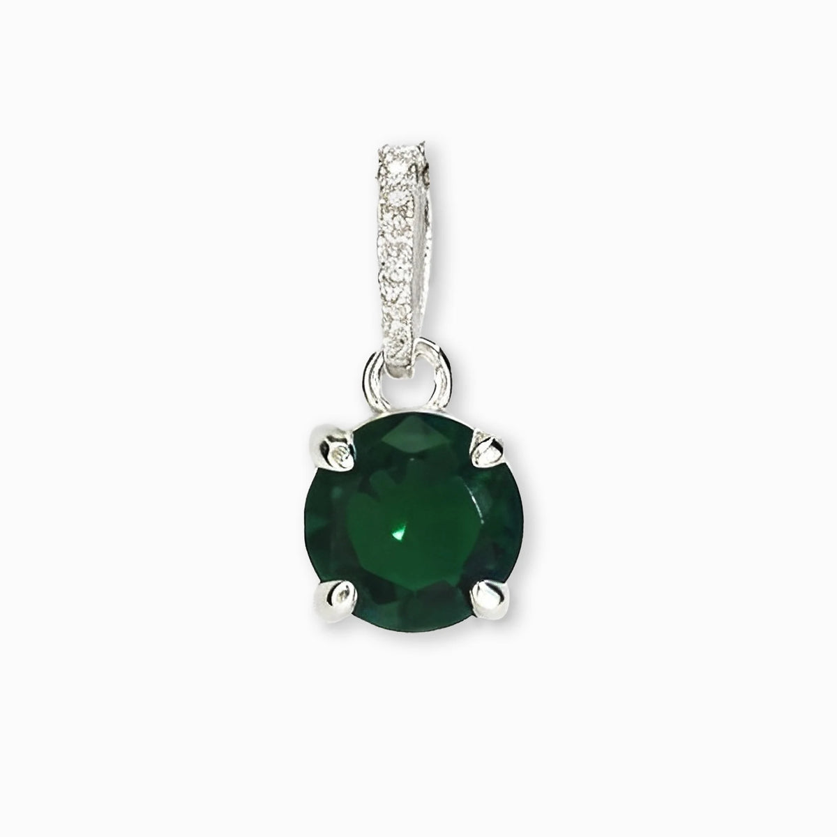 Dije solitario de 6.8 mm en plata ley 925 con circon verde central