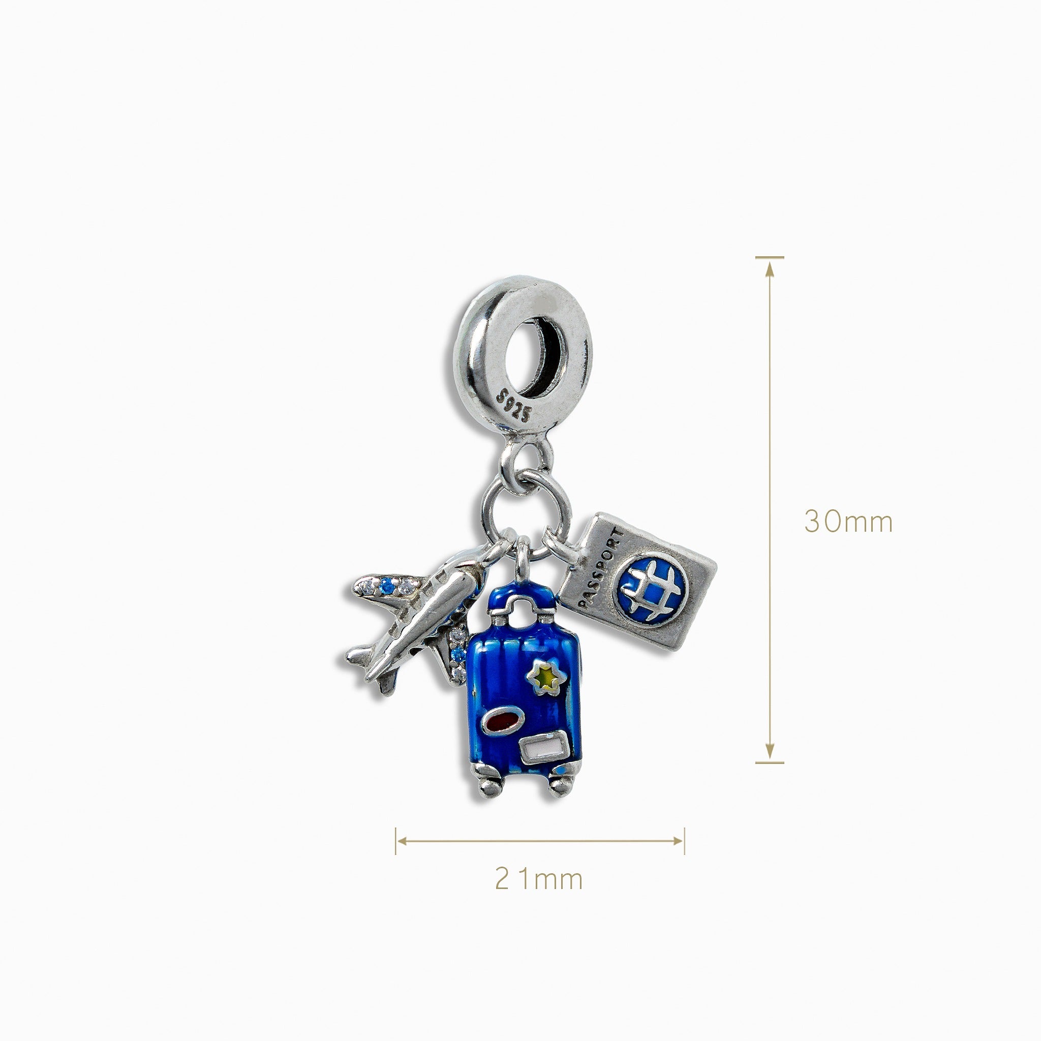 Charm colgante triple en Plata Ley 925 con dijes de avión con circones, maleta azul esmaltada y pasaporte miniatura.