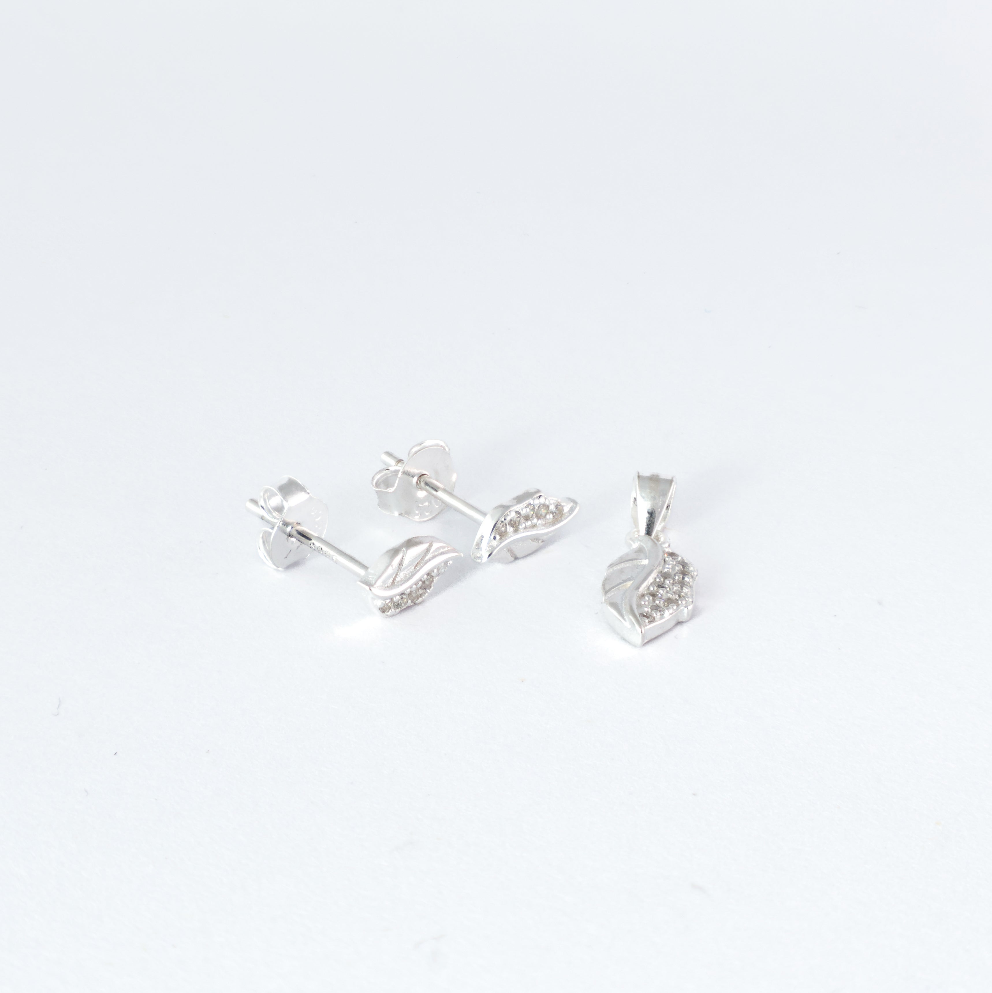 Set Hojas  'Esencia Radiante' – Plata Ley 925