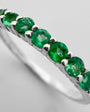Anillo Cintillo con Esmeraldas