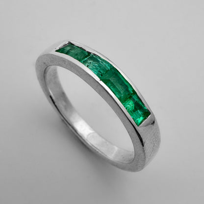 Anillo Unisex Esmeraldas