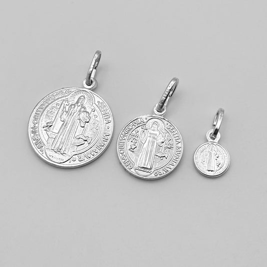 Dije medalla San Benito