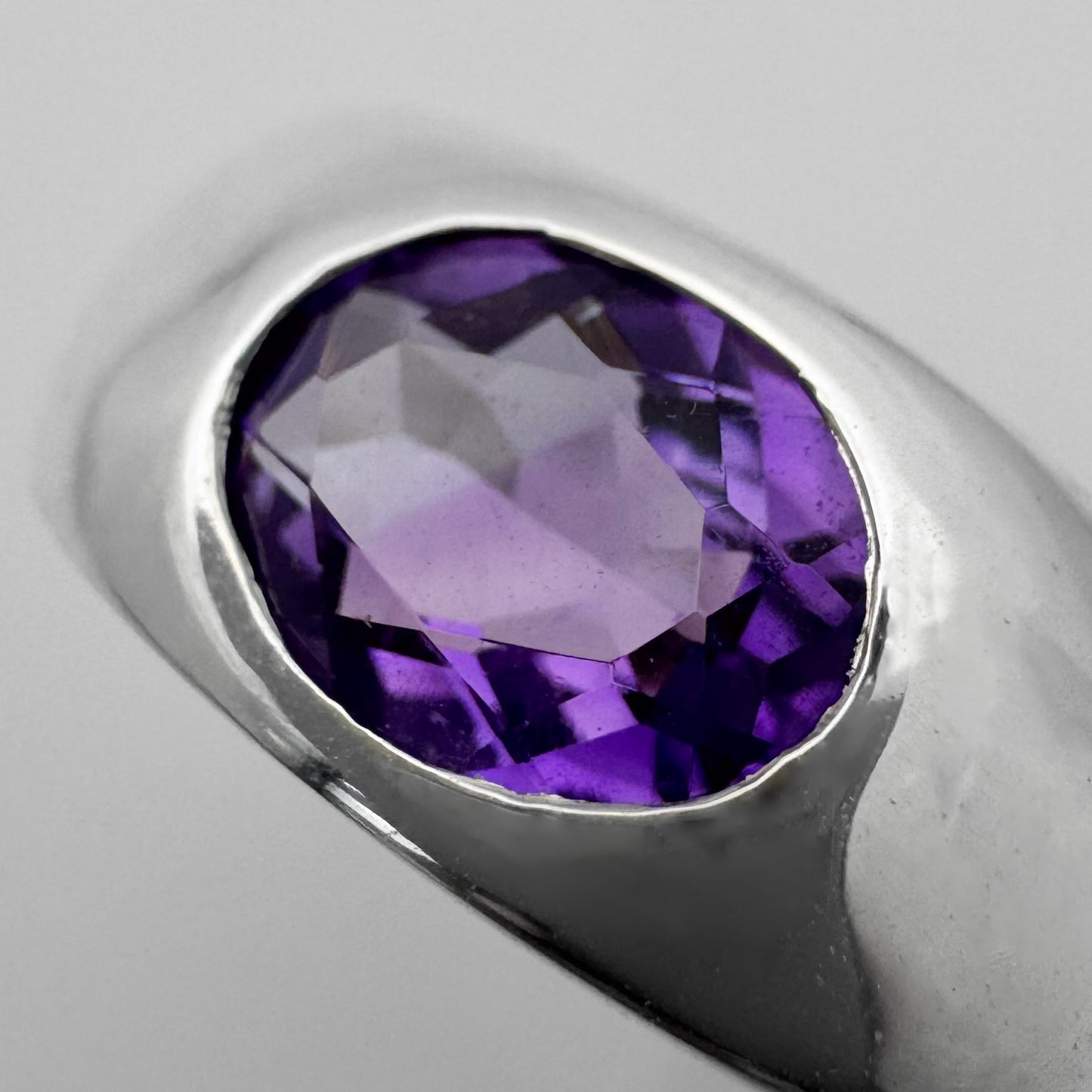 Anillo Chunky con Amatista