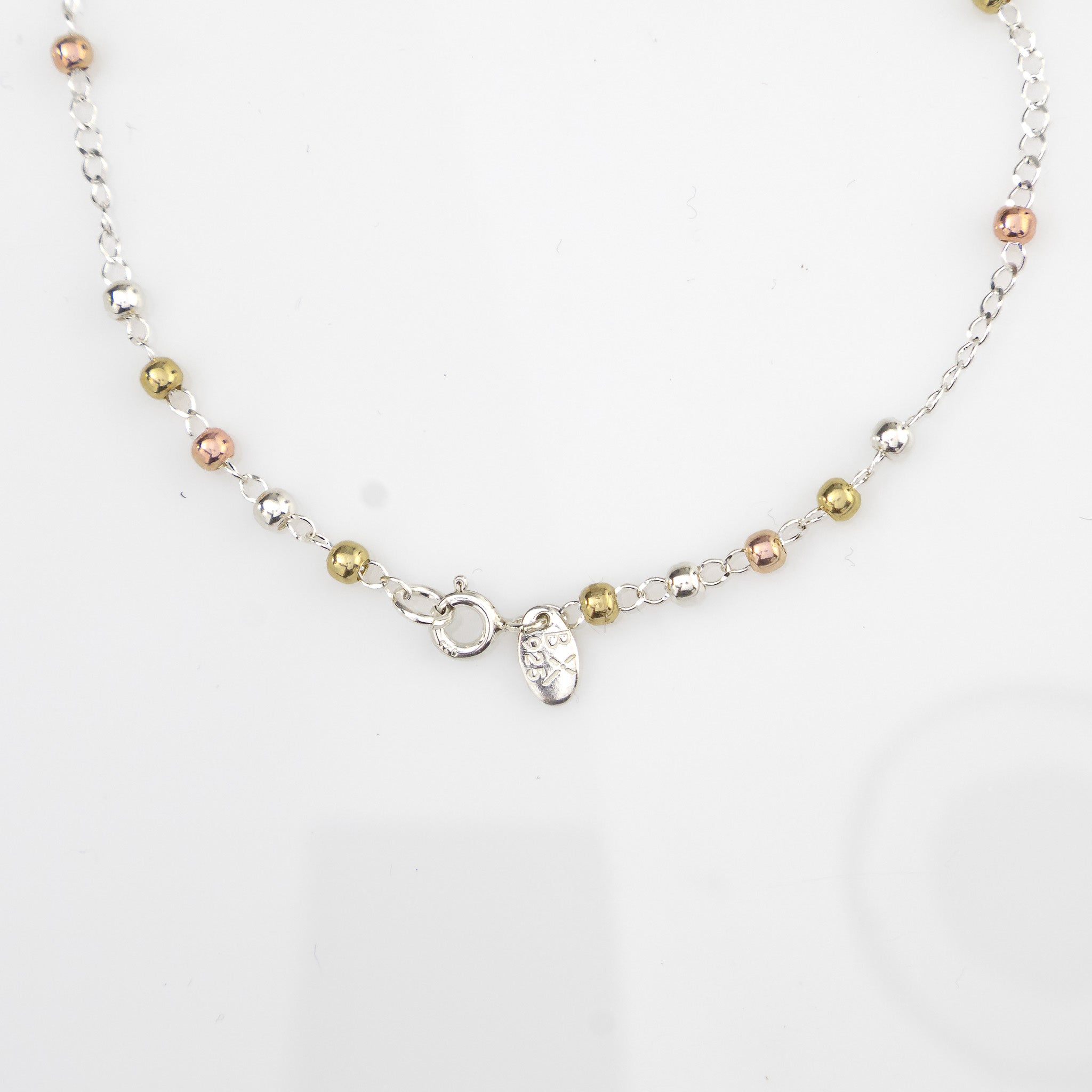 Rosario 'Fe Radiante' – Plata Ley 925 y Balines Tricolor