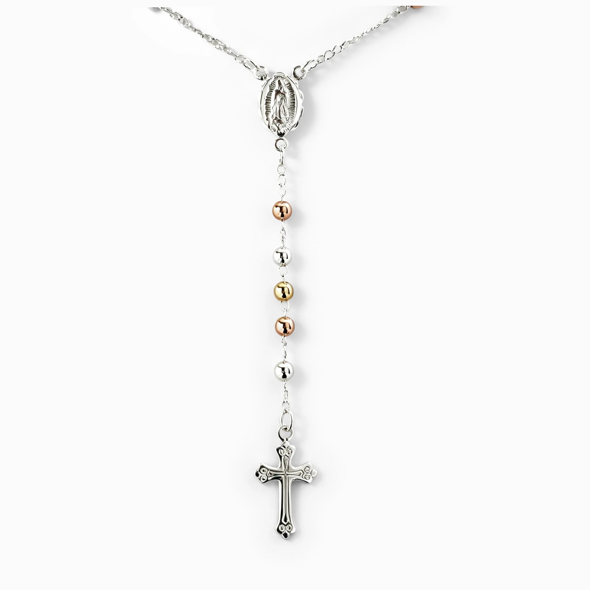 Rosario Trinita en plata ley 925 con balines de 3.9 mm en baño de oro amarillo y rosa.
