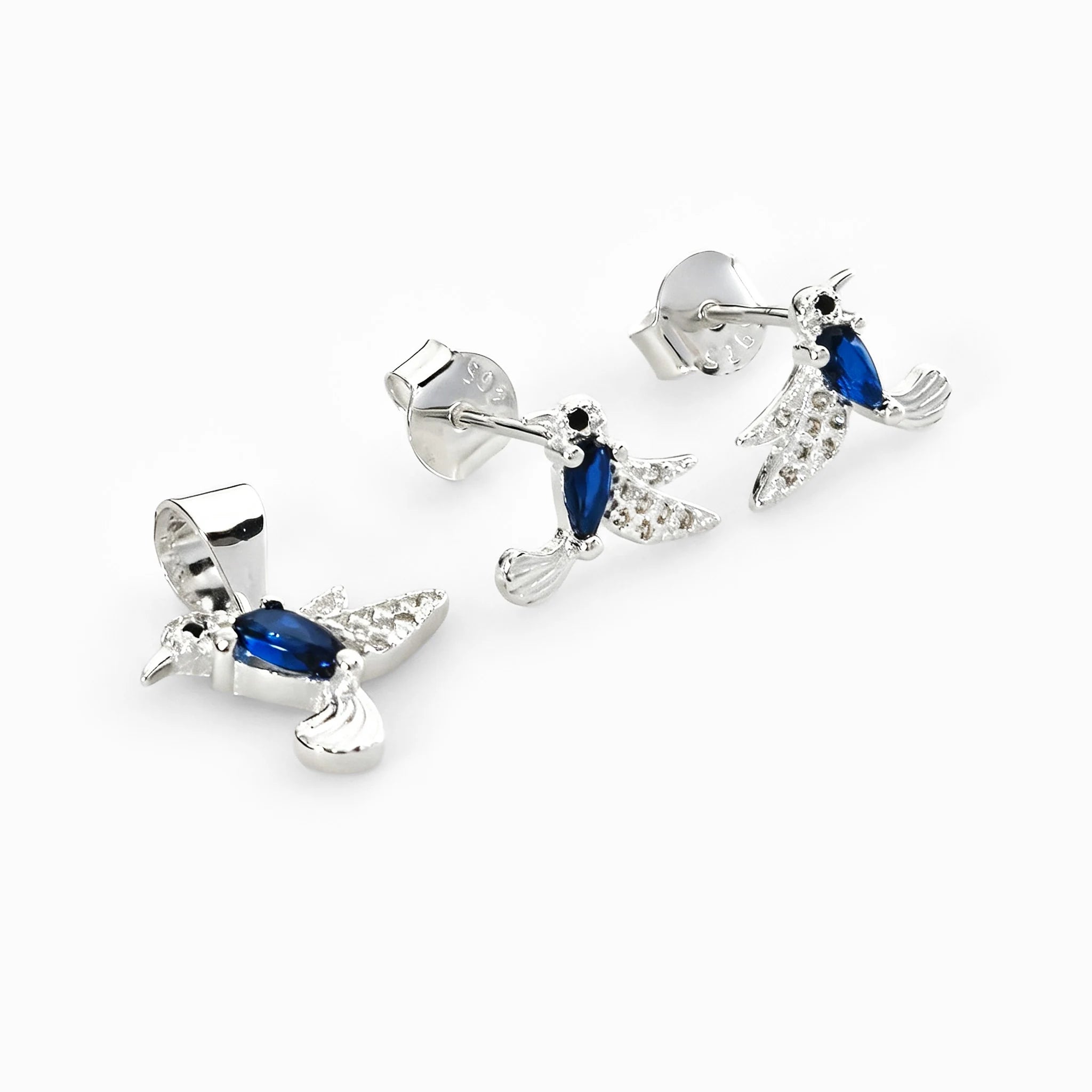 Set de topos y dije con diseño de colibrí azul en plata ley 925 y circones