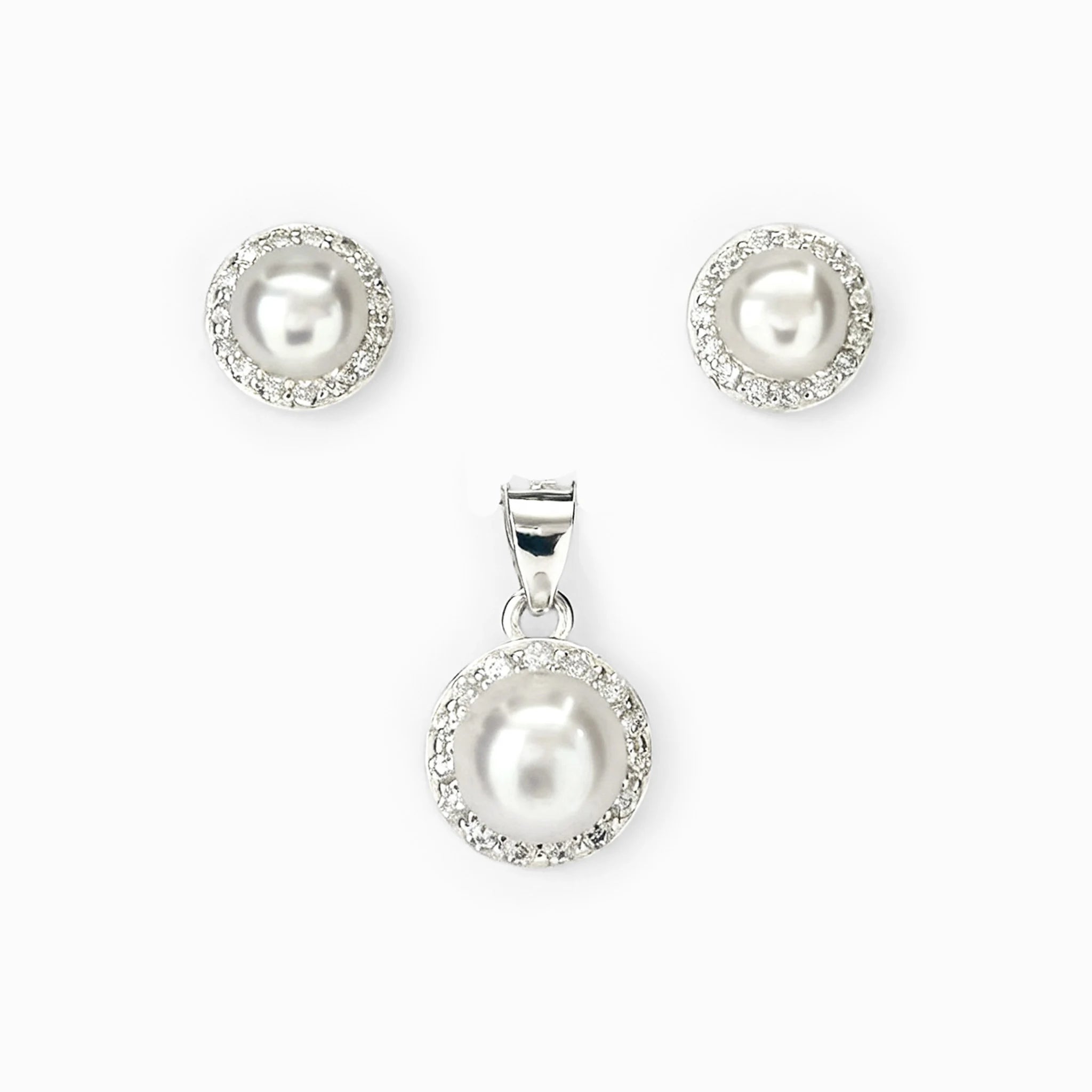 Set de topos y dije de perla clásica con halo en plata ley 925 y cadena de 50 cm