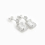 Set de aretes colgantes y dije rectangular en plata ley 925 con circones blancos brillantes.