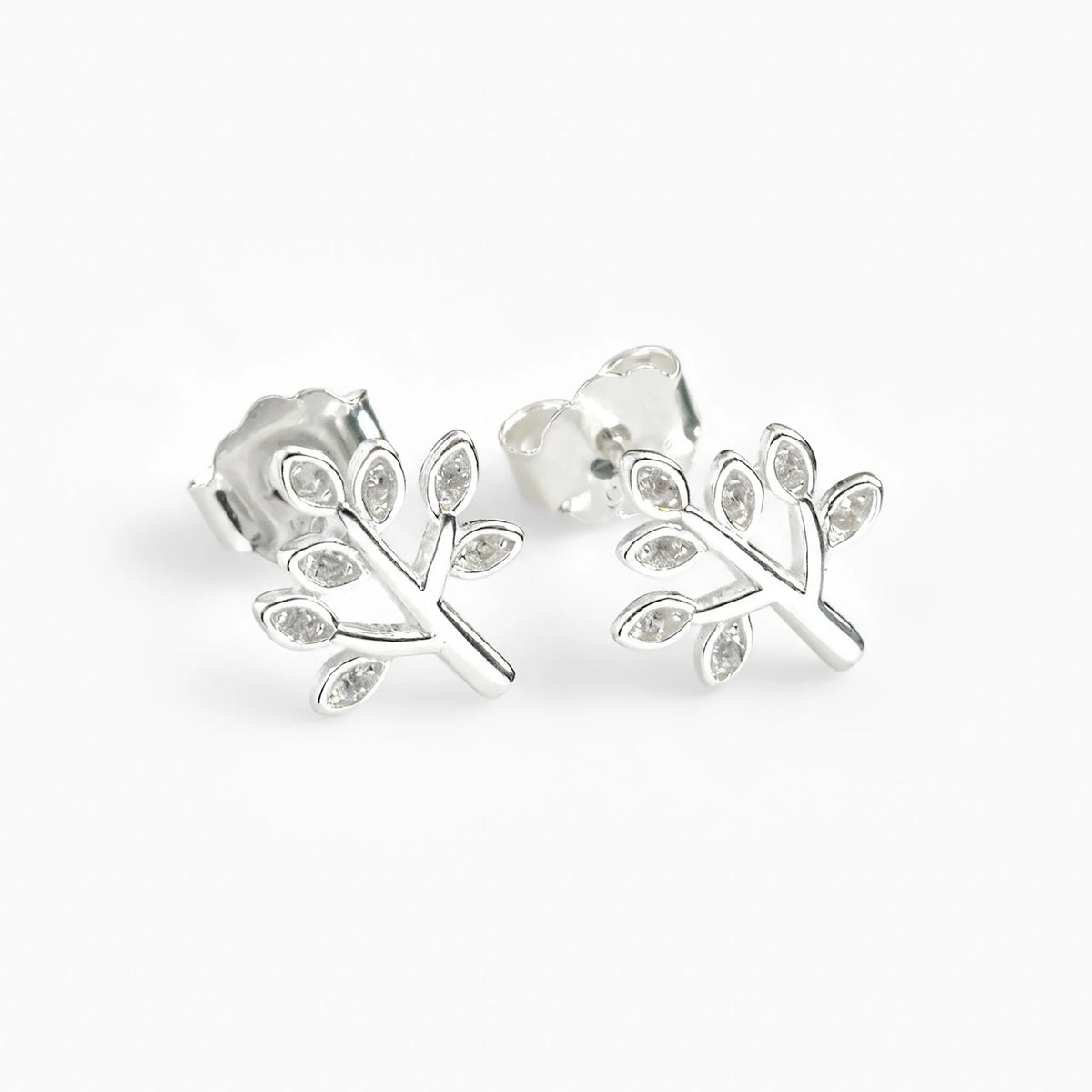 Topos con diseño de árbol de la vida de 9.5x8 mm en plata ley 925 con circones.