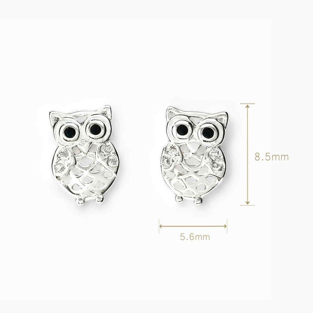 Topos con diseño de búho calado de 8.5x5.6 mm en plata ley 925