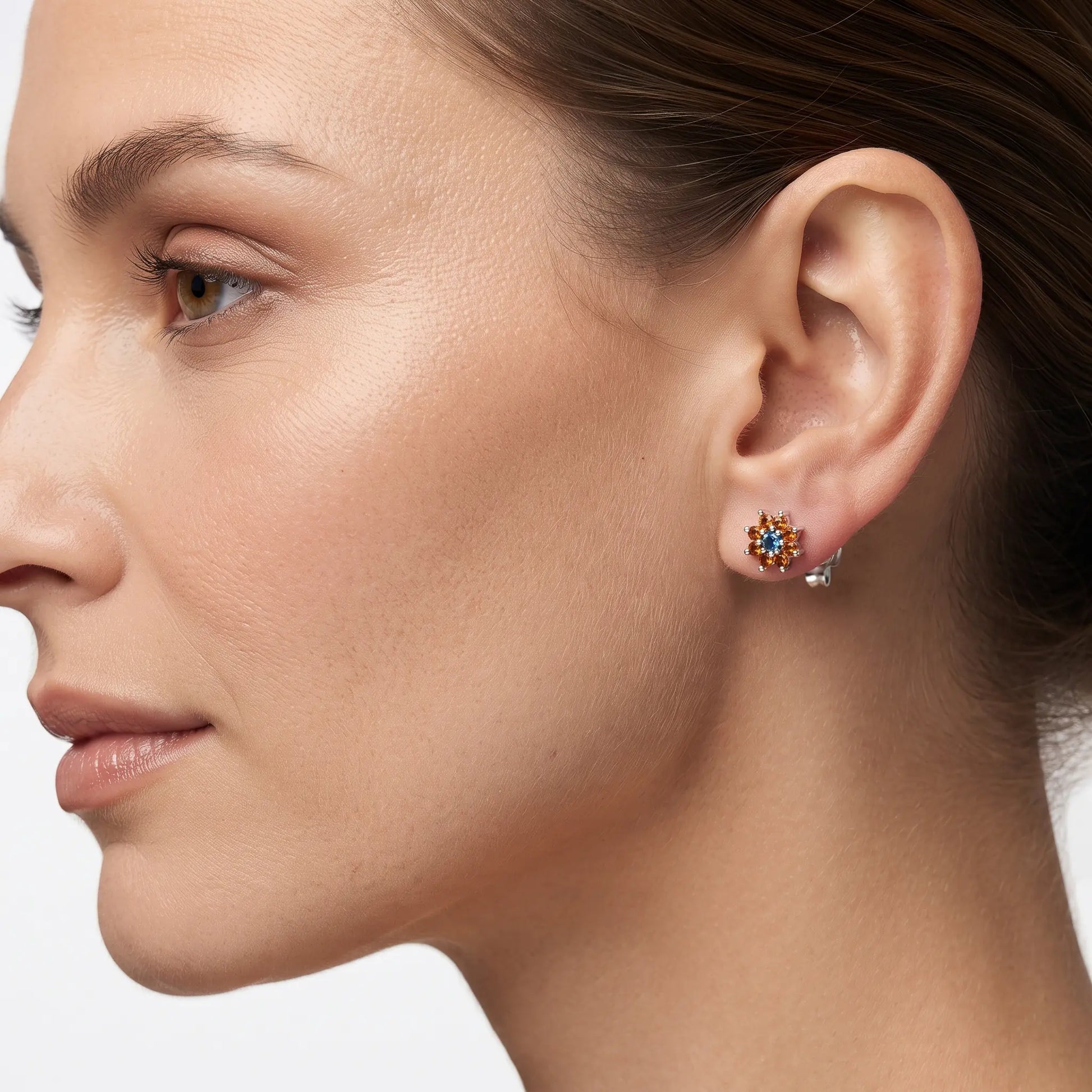 Topos de plata ley 925 con diseño floral, zafiro durazno y topacio baby blue para mujer