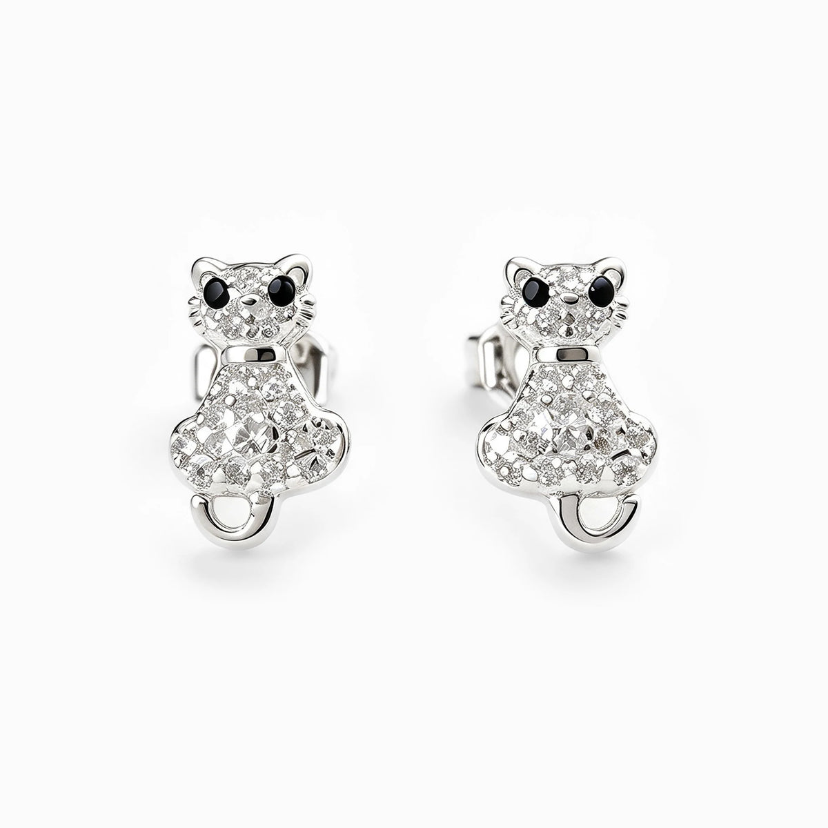 Topos mini con diseño de gata de 9.7x6.2 mm en plata ley 925 con circones