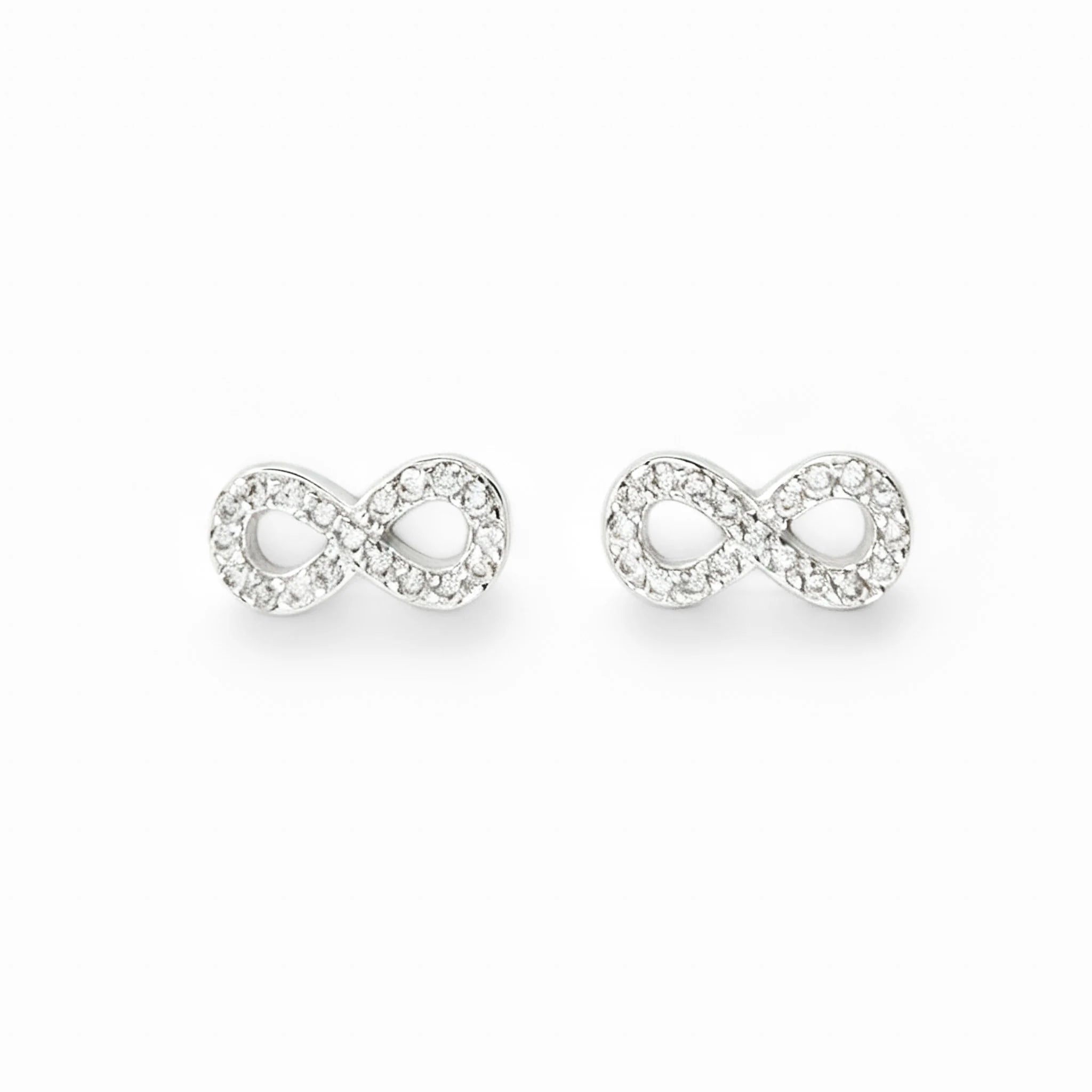Topos con el símbolo de infinito de 10x5.2 mm en plata ley 925 con circones blancos.