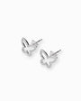 Par de aretes tipo topo con forma de mariposa calada y pavé de circones blancos brillantes elaborados en plata ley 925 de 14 mm de ancho sobre fondo blanco.