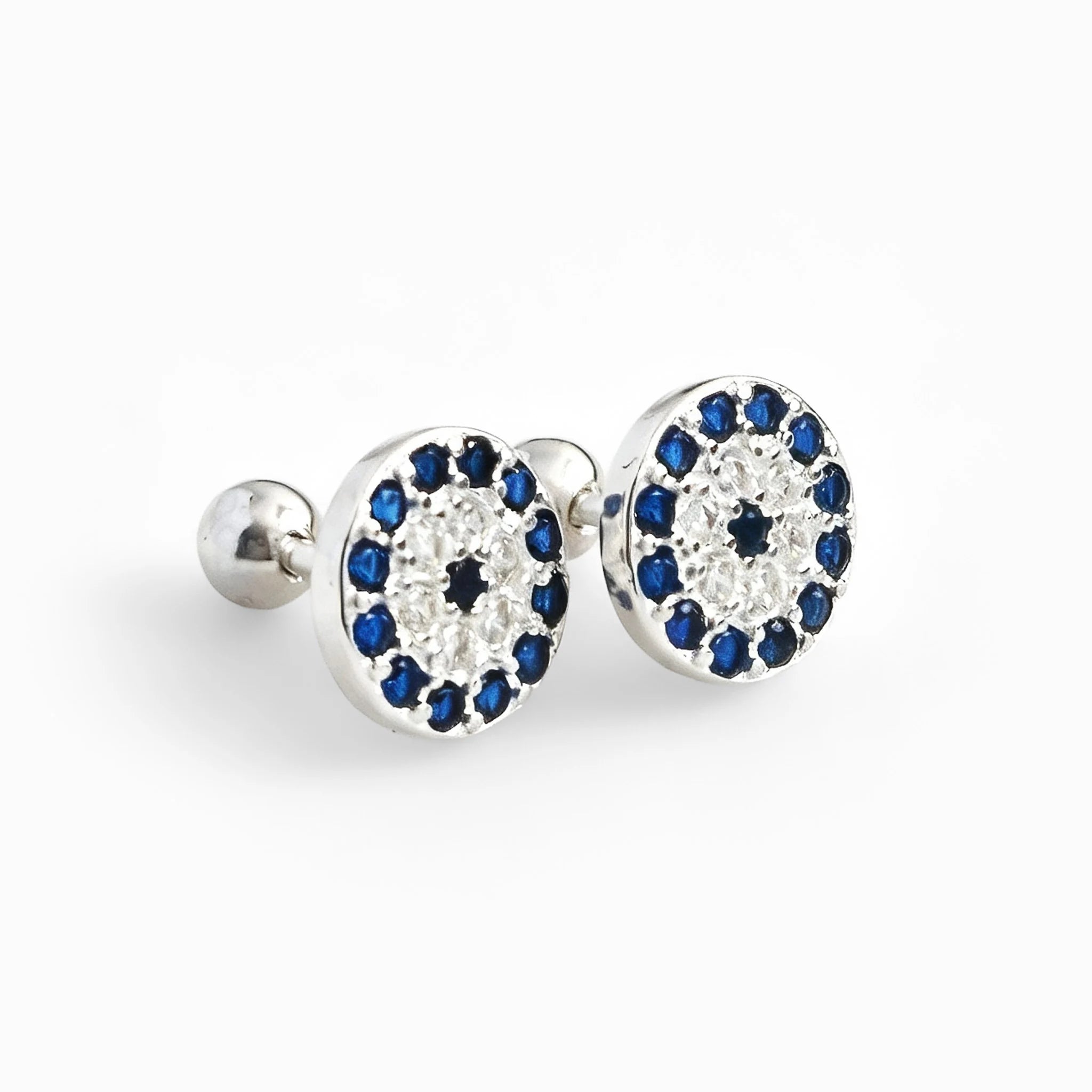 Topos de ojo turco en plata ley 925 de 7 mm con circones azules y blancos.