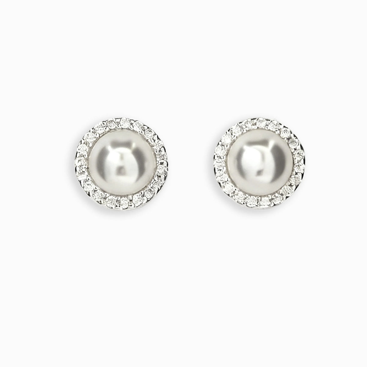 Topos de perla con halo de circones blancos de 7.7 mm en plata ley 925